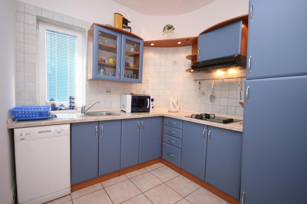 Apartments By The Sea Stara Novalja, Pag - 6301 Exterior foto